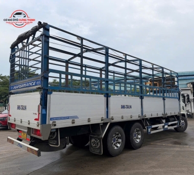 Lắp đặt đèn tín hiệu sau, cản hông, cản sau