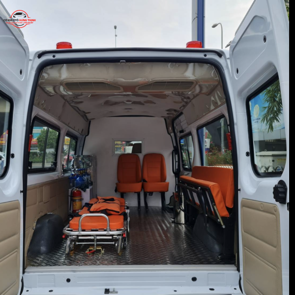 Tháo bỏ ghế nguyên bản